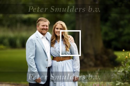 Den Haag  17 juli 2020
Koninklijk fotouurtje in de tuin van Huis ten Bosch . Vanwege corona was er veel minder pers uitgenodigd dan andere jaren. Aanwezig koning Willem Alexander Koningina Maxima en de prinsessen Amalia Alexia en Ariane .