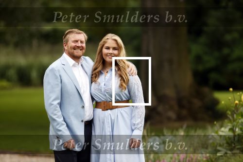 Den Haag  17 juli 2020
Koninklijk fotouurtje in de tuin van Huis ten Bosch . Vanwege corona was er veel minder pers uitgenodigd dan andere jaren. Aanwezig koning Willem Alexander Koningina Maxima en de prinsessen Amalia Alexia en Ariane .