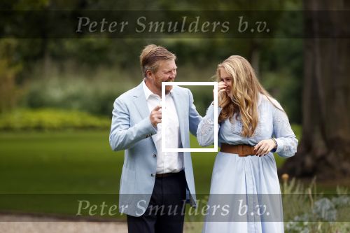 Den Haag  17 juli 2020
Koninklijk fotouurtje in de tuin van Huis ten Bosch . Vanwege corona was er veel minder pers uitgenodigd dan andere jaren. Aanwezig koning Willem Alexander Koningina Maxima en de prinsessen Amalia Alexia en Ariane .