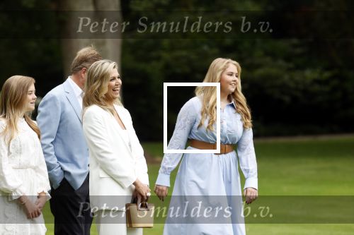 Den Haag  17 juli 2020
Koninklijk fotouurtje in de tuin van Huis ten Bosch . Vanwege corona was er veel minder pers uitgenodigd dan andere jaren. Aanwezig koning Willem Alexander Koningina Maxima en de prinsessen Amalia Alexia en Ariane .