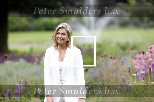 Den Haag  17 juli 2020
Koninklijk fotouurtje in de tuin van Huis ten Bosch . Vanwege corona was er veel minder pers uitgenodigd dan andere jaren. Aanwezig koning Willem Alexander Koningina Maxima en de prinsessen Amalia Alexia en Ariane .