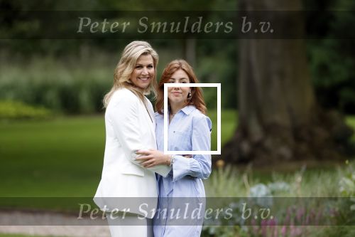 Den Haag  17 juli 2020
Koninklijk fotouurtje in de tuin van Huis ten Bosch . Vanwege corona was er veel minder pers uitgenodigd dan andere jaren. Aanwezig koning Willem Alexander Koningina Maxima en de prinsessen Amalia Alexia en Ariane .