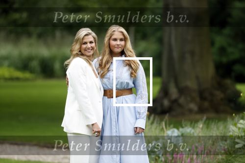 Den Haag  17 juli 2020
Koninklijk fotouurtje in de tuin van Huis ten Bosch . Vanwege corona was er veel minder pers uitgenodigd dan andere jaren. Aanwezig koning Willem Alexander Koningina Maxima en de prinsessen Amalia Alexia en Ariane .