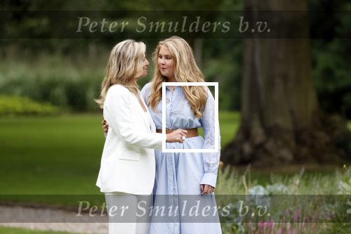 Den Haag  17 juli 2020
Koninklijk fotouurtje in de tuin van Huis ten Bosch . Vanwege corona was er veel minder pers uitgenodigd dan andere jaren. Aanwezig koning Willem Alexander Koningina Maxima en de prinsessen Amalia Alexia en Ariane .