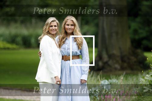 Den Haag  17 juli 2020
Koninklijk fotouurtje in de tuin van Huis ten Bosch . Vanwege corona was er veel minder pers uitgenodigd dan andere jaren. Aanwezig koning Willem Alexander Koningina Maxima en de prinsessen Amalia Alexia en Ariane .