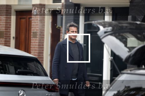 Amsterdam 2 april 2020
Leco v Zadelhoff doet boodschappen met zijn partner