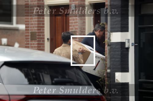 Amsterdam 2 april 2020
Leco v Zadelhoff doet boodschappen met zijn partner