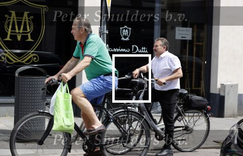 Amsterdam 20 juni 2020
Maarten Spanjer op de fiets in amsterdam zuid