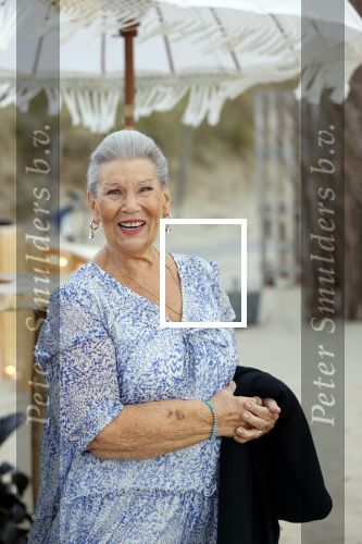 Noordwijk 16 juli 2020
Rene v d Gijp en zijn vrouw Minouche trouwen bij beachclub Tulum.