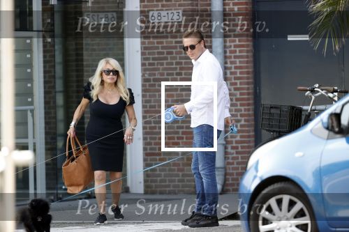 Rotterdam 18 juli 2020
Patricia Paay en haar man Robert Hinfelaar bij hun appartement/huis