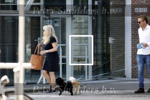 Rotterdam 18 juli 2020
Patricia Paay en haar man Robert Hinfelaar bij hun appartement/huis