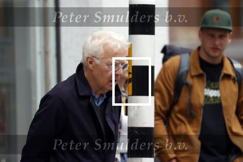 Amsterdam 1 juli 2020
Paul Witteman op straat in Amsterdam zuid