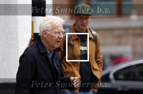 Amsterdam 1 juli 2020
Paul Witteman op straat in Amsterdam zuid