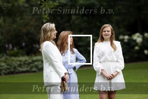 Den Haag  17 juli 2020
Koninklijk fotouurtje in de tuin van Huis ten Bosch . Vanwege corona was er veel minder pers uitgenodigd dan andere jaren. Aanwezig koning Willem Alexander Koningina Maxima en de prinsessen Amalia Alexia en Ariane .