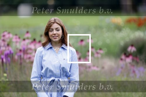 Den Haag  17 juli 2020
Koninklijk fotouurtje in de tuin van Huis ten Bosch . Vanwege corona was er veel minder pers uitgenodigd dan andere jaren. Aanwezig koning Willem Alexander Koningina Maxima en de prinsessen Amalia Alexia en Ariane .