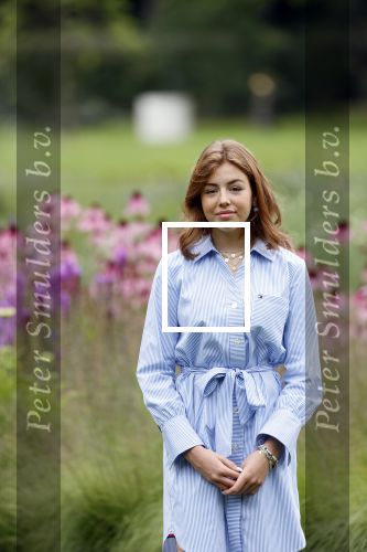 Den Haag  17 juli 2020
Koninklijk fotouurtje in de tuin van Huis ten Bosch . Vanwege corona was er veel minder pers uitgenodigd dan andere jaren. Aanwezig koning Willem Alexander Koningina Maxima en de prinsessen Amalia Alexia en Ariane .