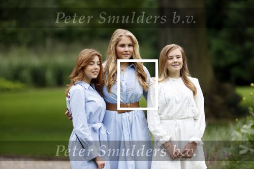 Den Haag  17 juli 2020
Koninklijk fotouurtje in de tuin van Huis ten Bosch . Vanwege corona was er veel minder pers uitgenodigd dan andere jaren. Aanwezig koning Willem Alexander Koningina Maxima en de prinsessen Amalia Alexia en Ariane .