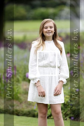 Den Haag  17 juli 2020
Koninklijk fotouurtje in de tuin van Huis ten Bosch . Vanwege corona was er veel minder pers uitgenodigd dan andere jaren. Aanwezig koning Willem Alexander Koningina Maxima en de prinsessen Amalia Alexia en Ariane .