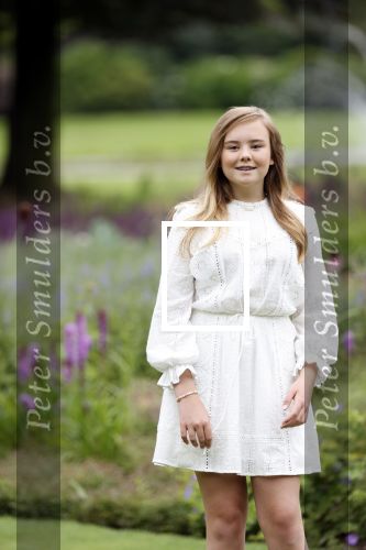 Den Haag  17 juli 2020
Koninklijk fotouurtje in de tuin van Huis ten Bosch . Vanwege corona was er veel minder pers uitgenodigd dan andere jaren. Aanwezig koning Willem Alexander Koningina Maxima en de prinsessen Amalia Alexia en Ariane .