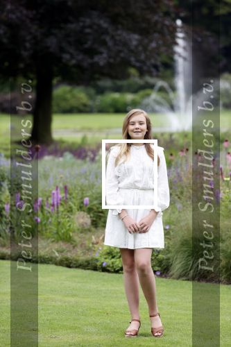 Den Haag  17 juli 2020
Koninklijk fotouurtje in de tuin van Huis ten Bosch . Vanwege corona was er veel minder pers uitgenodigd dan andere jaren. Aanwezig koning Willem Alexander Koningina Maxima en de prinsessen Amalia Alexia en Ariane .
