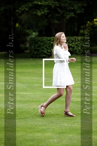 Den Haag  17 juli 2020
Koninklijk fotouurtje in de tuin van Huis ten Bosch . Vanwege corona was er veel minder pers uitgenodigd dan andere jaren. Aanwezig koning Willem Alexander Koningina Maxima en de prinsessen Amalia Alexia en Ariane .