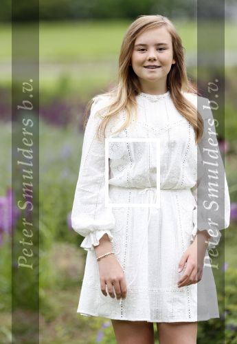 Den Haag  17 juli 2020
Koninklijk fotouurtje in de tuin van Huis ten Bosch . Vanwege corona was er veel minder pers uitgenodigd dan andere jaren. Aanwezig koning Willem Alexander Koningina Maxima en de prinsessen Amalia Alexia en Ariane .