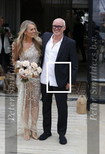 Noordwijk 16 juli 2020
Rene v d Gijp en zijn vrouw Minouche trouwen bij beachclub Tulum.