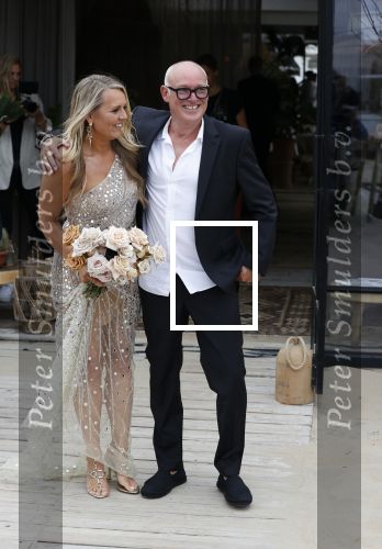 Noordwijk 16 juli 2020
Rene v d Gijp en zijn vrouw Minouche trouwen bij beachclub Tulum.
