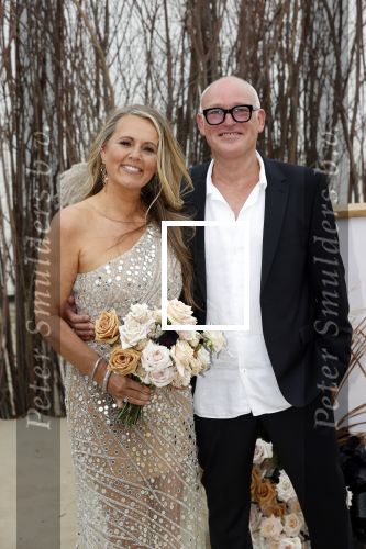 Noordwijk 16 juli 2020
Rene v d Gijp en zijn vrouw Minouche trouwen bij beachclub Tulum.