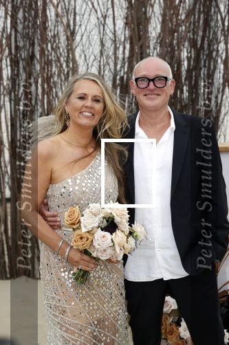 Noordwijk 16 juli 2020
Rene v d Gijp en zijn vrouw Minouche trouwen bij beachclub Tulum.