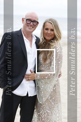 Noordwijk 16 juli 2020
Rene v d Gijp en zijn vrouw Minouche trouwen bij beachclub Tulum.