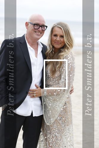 Noordwijk 16 juli 2020
Rene v d Gijp en zijn vrouw Minouche trouwen bij beachclub Tulum.