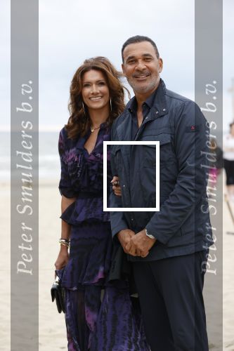Noordwijk 16 juli 2020
Rene v d Gijp en zijn vrouw Minouche trouwen bij beachclub Tulum.