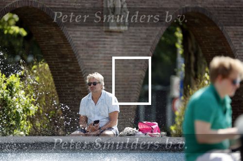 Amsterdam 17 juni 2020
Victor Reinier gaat met zijn dochtertje zwemmen