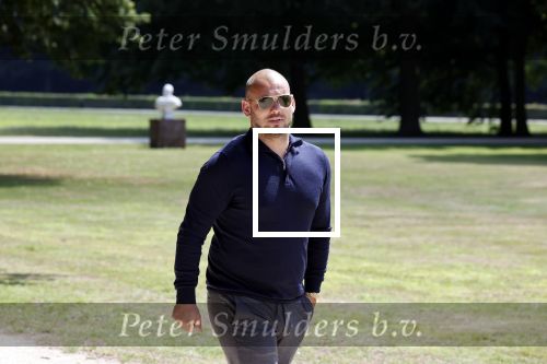 Doorn 27 juni 2020
Presentatie boek Wesley Sneijder . Het boek is geschreven door Kees Jansma en mark v Bommel ontving het eerste exemplaar.