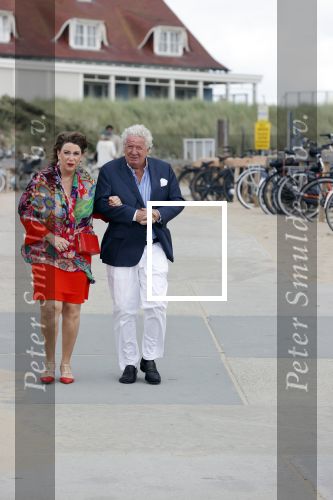 Noordwijk 16 juli 2020
Rene v d Gijp en zijn vrouw Minouche trouwen bij beachclub Tulum.