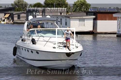Assendelft 26 juni 2020
Wolter Kroes en zijn vrouw Tessa en zoon Tom gaan varen met zijn prachtige boot