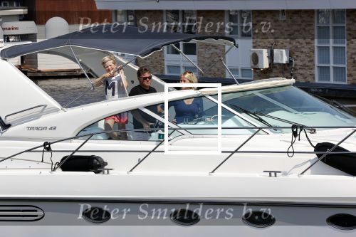 Assendelft 26 juni 2020
Wolter Kroes en zijn vrouw Tessa en zoon Tom gaan varen met zijn prachtige boot