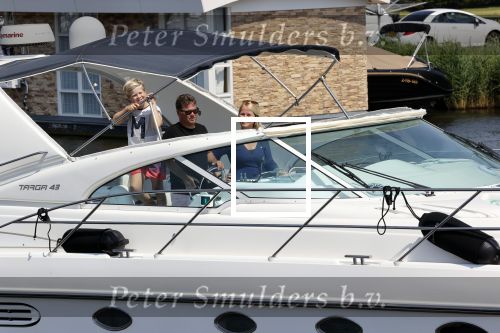 Assendelft 26 juni 2020
Wolter Kroes en zijn vrouw Tessa en zoon Tom gaan varen met zijn prachtige boot
