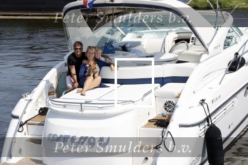 Assendelft 26 juni 2020
Wolter Kroes en zijn vrouw Tessa en zoon Tom gaan varen met zijn prachtige boot