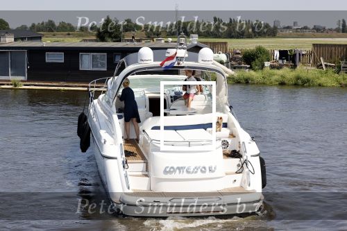Assendelft 26 juni 2020
Wolter Kroes en zijn vrouw Tessa en zoon Tom gaan varen met zijn prachtige boot