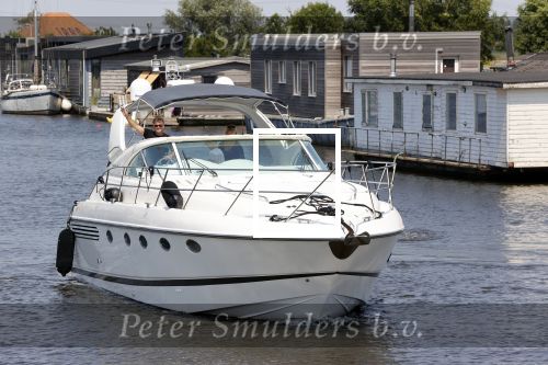 Assendelft 26 juni 2020
Wolter Kroes en zijn vrouw Tessa en zoon Tom gaan varen met zijn prachtige boot