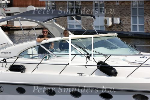 Assendelft 26 juni 2020
Wolter Kroes en zijn vrouw Tessa en zoon Tom gaan varen met zijn prachtige boot