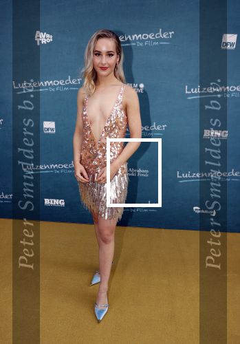 Amsterdam 16 juli 2021
Premiere de Luizenmoeder in Tuschinski.
Aiko Mila Beemsterboer met haar ouders