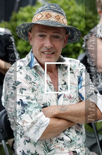 Holten 10 juli 2021
Edwin v Hoevelaak met zijn vriendin Natasja Poels . Alides Hedding