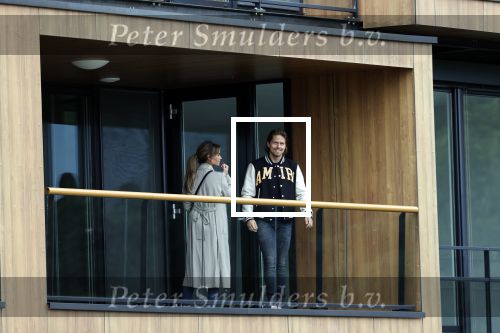 Bergschenhoek / Rotterdam 15 juli 2021
Andre Hazes en Sarah v Soelen hebben vandaag de sleutel van hun nieuwe huis / appartement gekregen.