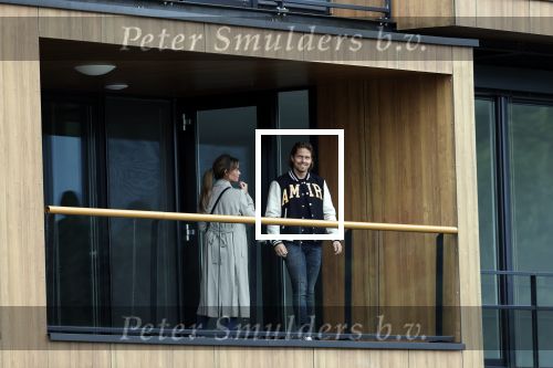 Bergschenhoek / Rotterdam 15 juli 2021
Andre Hazes en Sarah v Soelen hebben vandaag de sleutel van hun nieuwe huis / appartement gekregen.