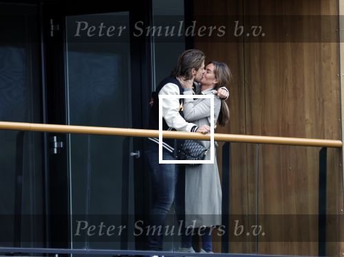 Bergschenhoek / Rotterdam 15 juli 2021
Andre Hazes en Sarah v Soelen hebben vandaag de sleutel van hun nieuwe huis / appartement gekregen.