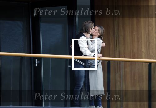 Bergschenhoek / Rotterdam 15 juli 2021
Andre Hazes en Sarah v Soelen hebben vandaag de sleutel van hun nieuwe huis / appartement gekregen.