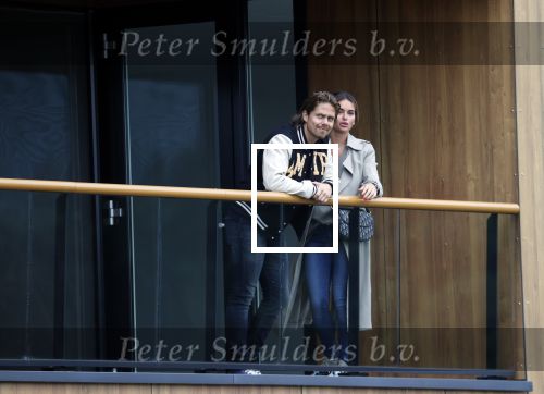 Bergschenhoek / Rotterdam 15 juli 2021
Andre Hazes en Sarah v Soelen hebben vandaag de sleutel van hun nieuwe huis / appartement gekregen.
